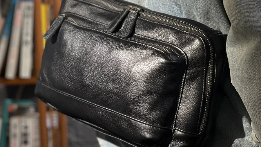 Why Every Wardrobe Needs a Black Messenger Bag: Versatile Style and Functionality