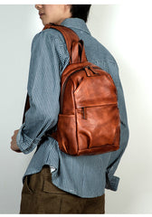 big sling bag for men internal structure