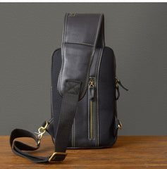 Large leather sling bag - D-ring attachment for left-right strap switching