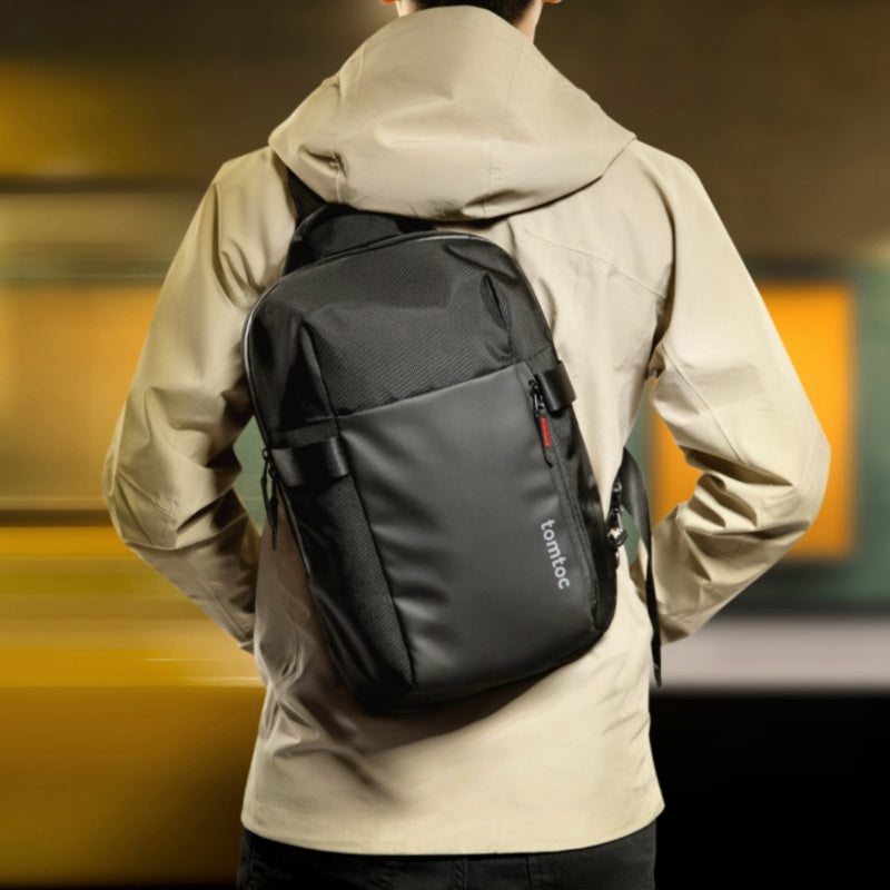Black 14'' Laptop Large Sling Bag For Big Men 9L Sports Large Sling Bag For Men
