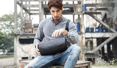 Cool Leather Mens Barrel Shoulder Bags Messenger Bags for Men