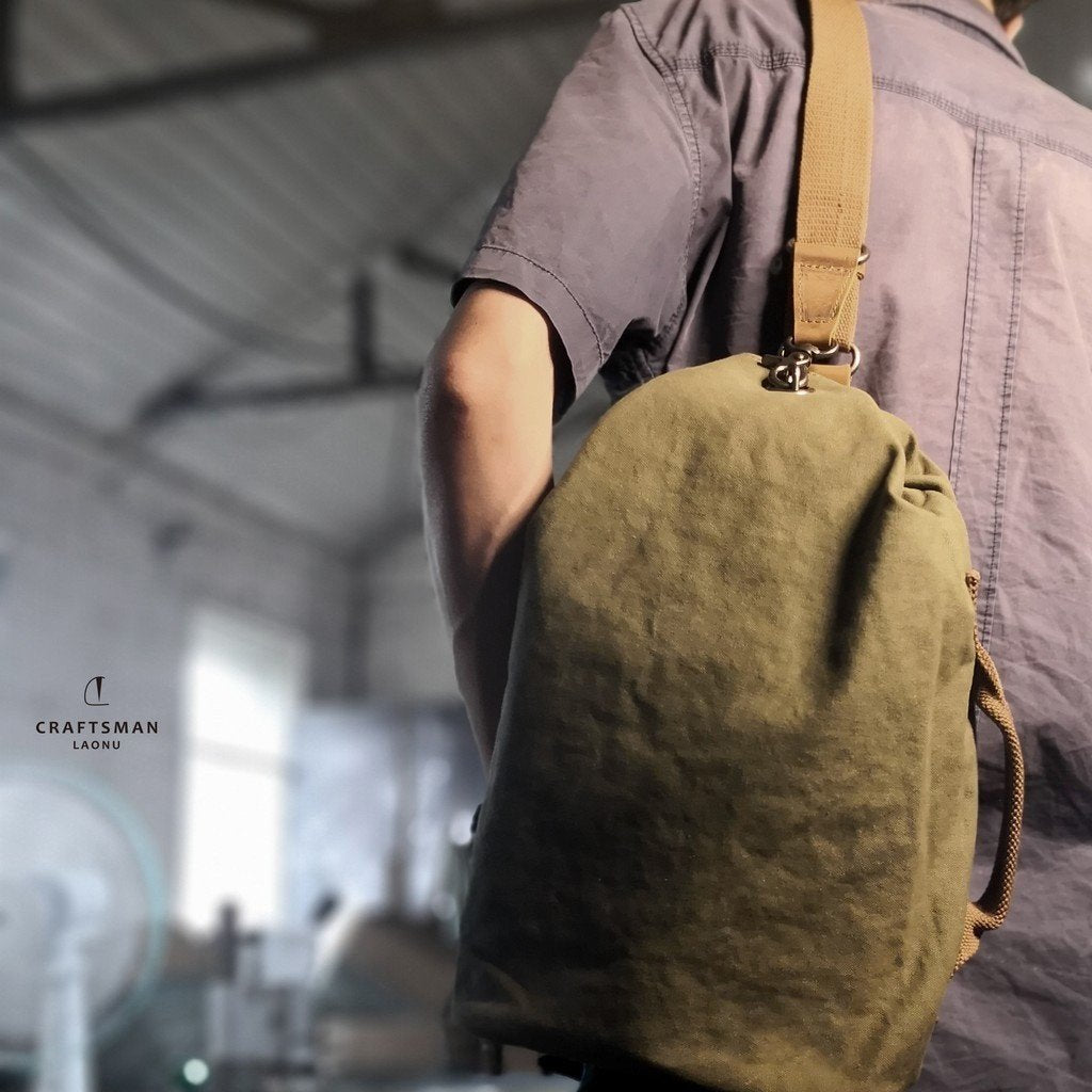 Johnston & Murphy XC4 Mens Sling Bag - Gray - LuggagePlanet.com