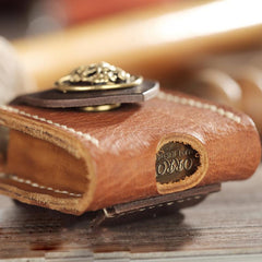 Handmade Brown Leather Mens Armor Zippo Lighter Cases With Belt Loop Zippo Standard Lighter Holders For Men