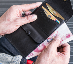 Genuine Leather Mens Cool billfold Leather Wallet Men Small Wallets Bifold for Men - imessengerbags