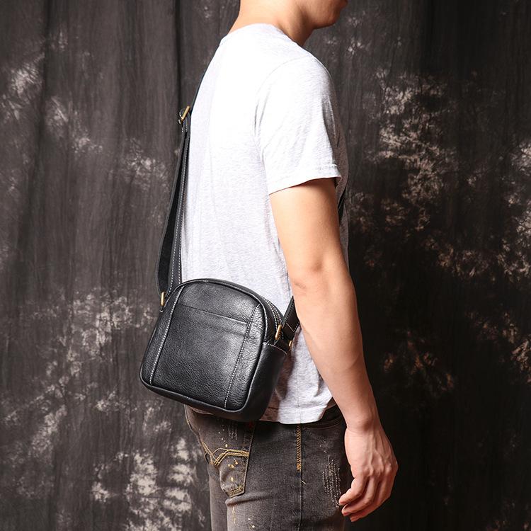Men's Black Leather Small Messenger Bag Small Side Bag Black