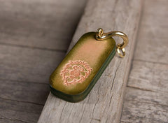 Handmade Leather Mens World of Warcraft Cool Keychain KeyCharm Keyring Pendant for Men - imessengerbags