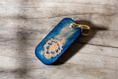 Handmade Leather Mens World of Warcraft Cool Keychain KeyCharm Keyring Pendant for Men - imessengerbags