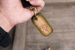 Handmade Leather Mens World of Warcraft Cool Keychain KeyCharm Keyring Pendant for Men - imessengerbags