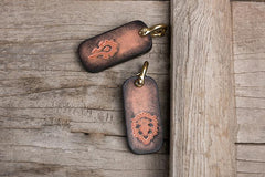 Handmade Leather Mens World of Warcraft Cool Keychain KeyCharm Keyring Pendant for Men - imessengerbags